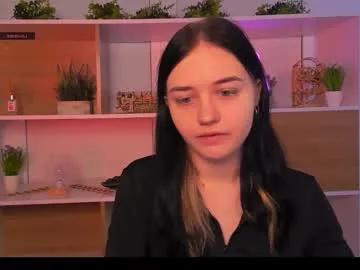 miki_ti on Chaturbate 