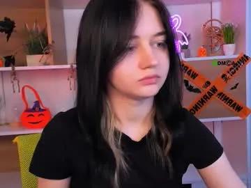 miki_ti on Chaturbate 