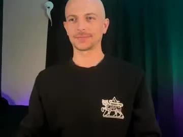Freechat mount_vesuvius on Chaturbate