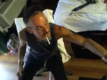 mycock4u247 — Celibate Slut que ofrece tubesteak, una actitud positiva y una sonrisa: quieres mi atencin? Pm me o mejor an - propina me;) #pollagrande #cuerpoenforma #habladora #agradezcotodoslosconsejos #edging