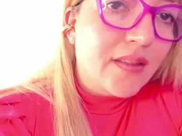 Freechat naty__mature_ on Chaturbate