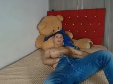 Freechat nicoo_2036 on Chaturbate