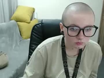 nikkysnow — Hello Tits show! #new #18 #bigtits #private [436 tokens remaining]