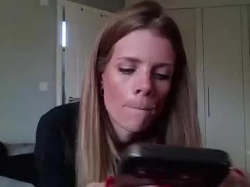 Freechat nudgemanalice69 on Chaturbate
