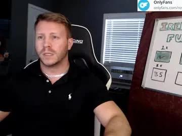 Freechat player2pawns on Chaturbate