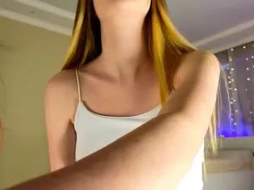 queenelia on Chaturbate 