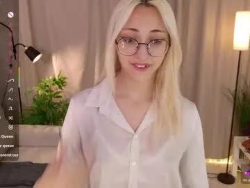 Chaturbate radi_rose  is Freechat  radi_rose — Goal: Spank my ass make red #slim #shy #young #18 #cute