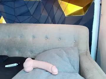 Freechat riley_reid_19 on Chaturbate