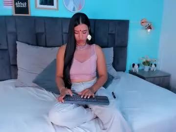 Avatar of ririibrunette__