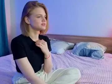 sadedonnick — GOAL: hugs & kiss Hi CB, Im Lilli, it's 3rd day #18 #new #blonde #young #shy [8 tokens remaining]