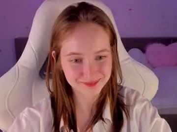 secret_elly_ — kiss me <3  #new #young #shy #bigboobs #lovense [11 tokens remaining]