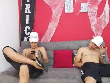 Chaturbate secret_roomx  is Freechat  secret_roomx — Tip 50 tokens to roll the dice and win a prize! HELLO THERE DEAR FRIENDS,THEY ARE ANGELA & SOFIA WITH BRYAN AND CAMILO(WILLING TO DO ALL KINDS OF SHOW FOR YOU,INCLUDED BISEX A)
