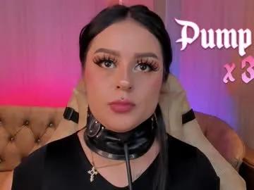 Freechat soffiqueen on Chaturbate