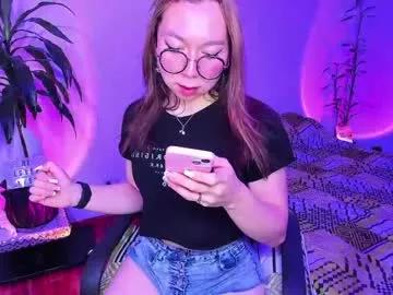 Freechat victoria_qq on Chaturbate