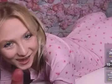 villi_vixen_ — Your lil dream can be real here... :) - Goal: Make my pussy east this shorts heehe (lift up shorts so high) [7 tokens left] #new #fuckmachine #cute #daddy #18