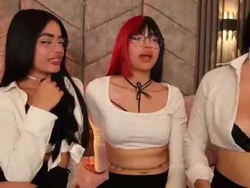 Freechat viollettebylyly on Chaturbate