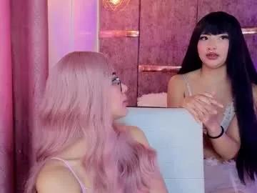 Freechat viollettebylyly on Chaturbate