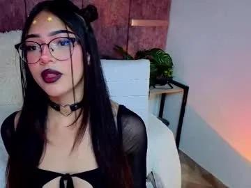 Freechat viollettebylyly on Chaturbate