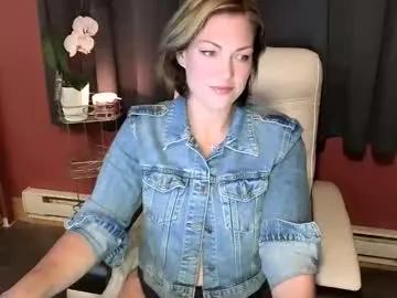 vivianluxe on Chaturbate 