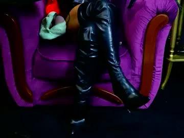 Avatar of vivianreeve