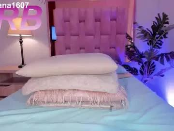 Freechat whiite_snow_ on Chaturbate