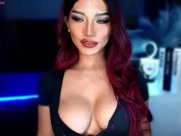 Avatar of womanofyourdesire_ts