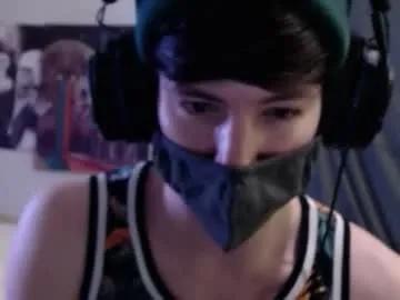 Chaturbate xxwhitefoxx  is Freechat  xxwhitefoxx — haiiii, use my tip menu to play w me <3 #teen #twink #femboy #bi #boy