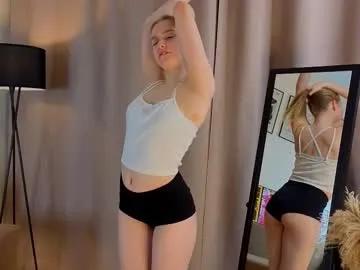yangsperanza — ^**^ Hello! I'm Kate, 18 years old from Estonia! Nice to see you all here! Let's have fun with me || GOAL:  Flash my tits + more water on my top  || #blonde #young #tits #ass #lovense [44 tokens re