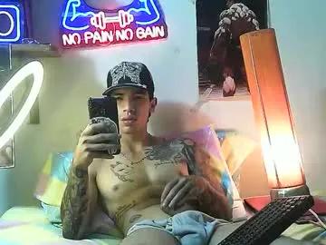 Chaturbate yeisoncastellanos1999  is Freechat  yeisoncastellanos1999 — Very strong guy, active and passive, I'm new, I have a very big cock and an ass too, I want to have a good time and fulfill your fantasies #muscle #strong #bigcock #new #gay