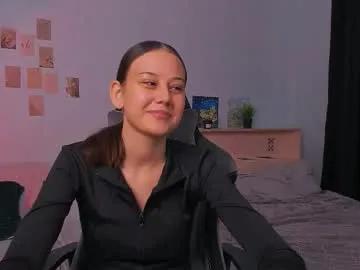 Freechat yourlovelystreamer on Chaturbate