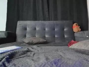 yungelitamor_ — GOAL: BLOWJOBTITJOB () [200 tokens remaining] Take off my clothes, i