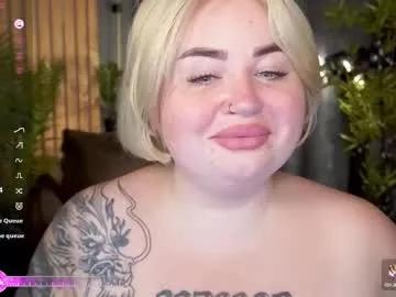 Freechat zarareign_ on Chaturbate