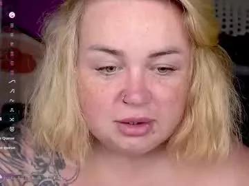 Freechat zarareign_ on Chaturbate