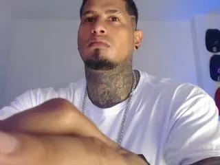 apolo_strongman