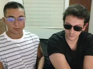 camo_thom on Flirt4Free 