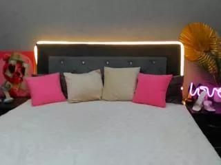 cam to cam wildness with Girls cam models. Watch the newest choice of nutty streams from our matured passionate cam models