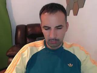 leo_gianni on Flirt4Free