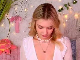 lily_rooney
