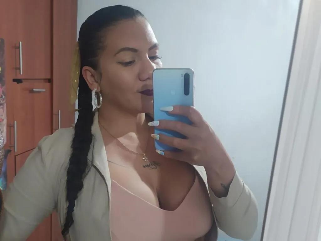 AlysaPear on LiveJasmin