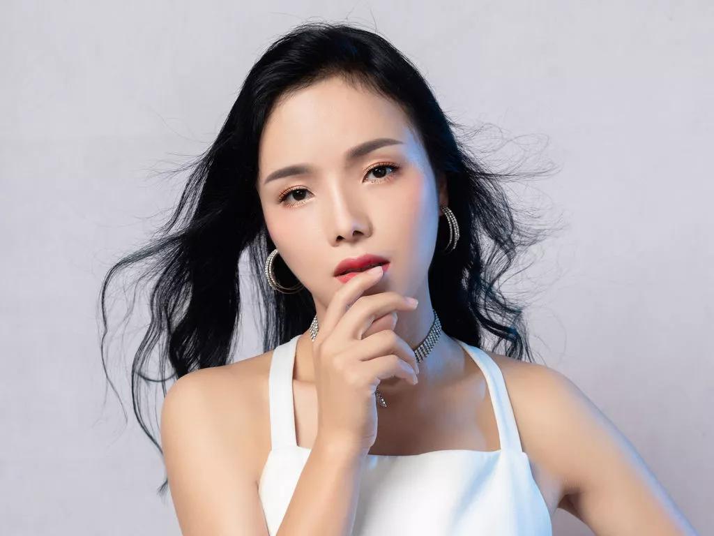 AnneJiang on LiveJasmin