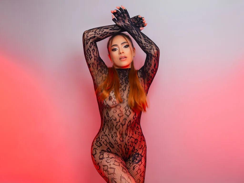 IsabelDior on LiveJasmin