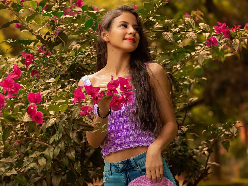 IsabellaAdans
