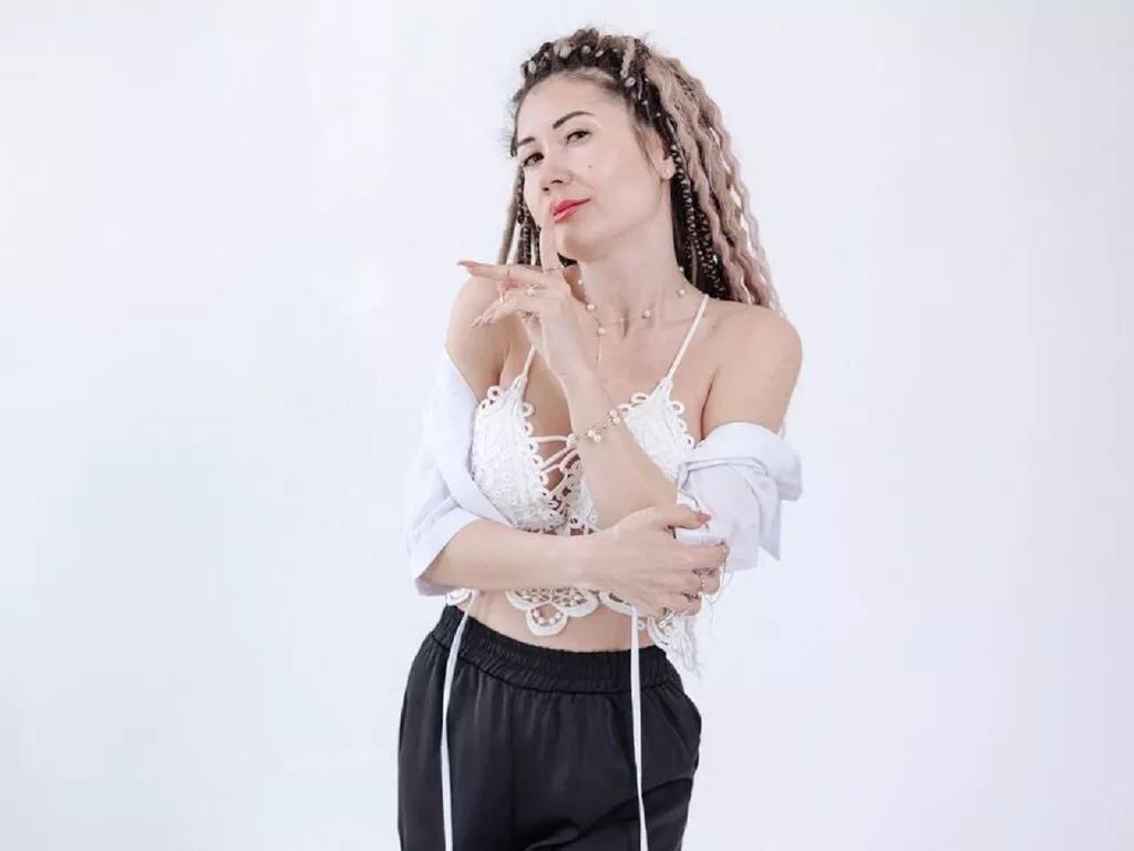 KarinaSweeety on LiveJasmin