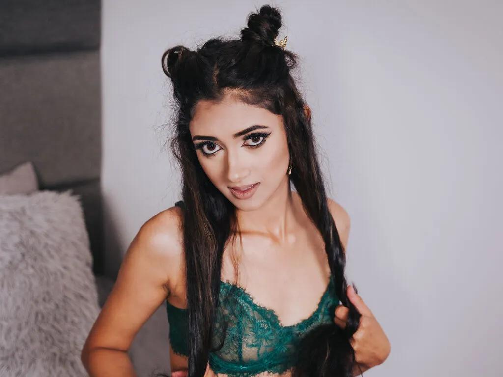 MayaLevy on LiveJasmin