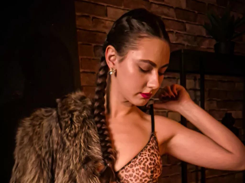 MuseSolis on LiveJasmin