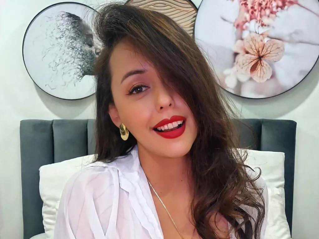 SaharaGarcia on LiveJasmin