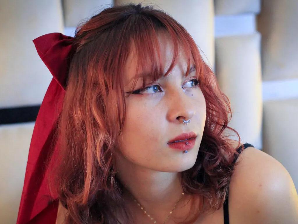 ZaziRose on LiveJasmin