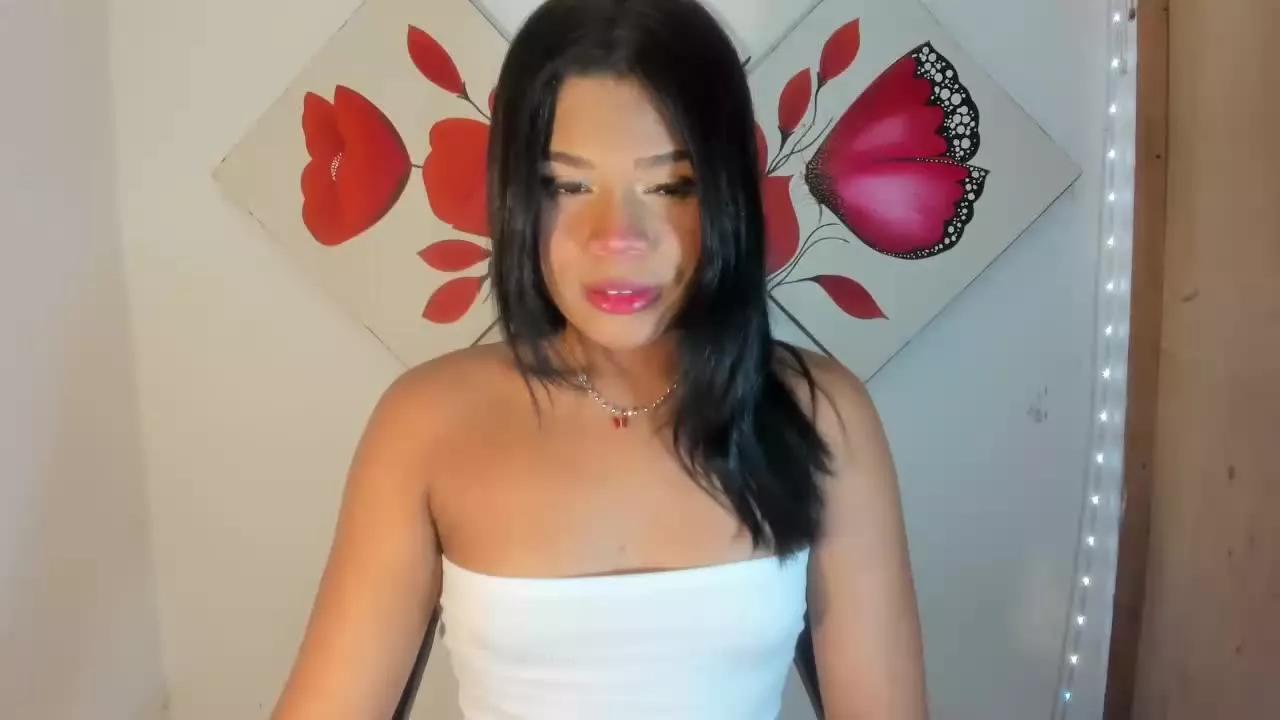 nikkitatsxTS