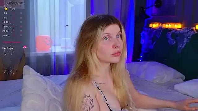 StripChat _aleksa_  is Freechat  _aleksa_ — BIG SQUIRT SHOW