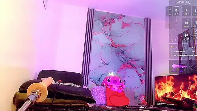 Freechat _ChanellR_ on StripChat